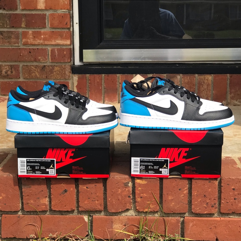 Air Jordan 1 Low OG UNC Black Powder Blue GS Size 6Y (7.5 Wmns) & 6.5Y (8 Wmns)